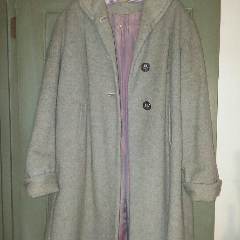 Vintage ladies coat casharama